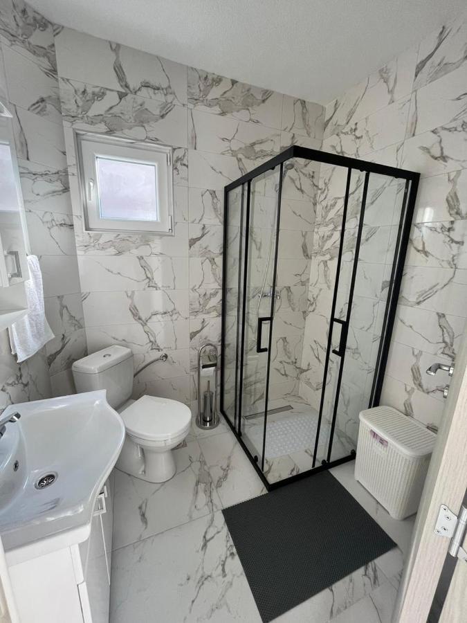 Knezevic Apartman Podgorica Exterior foto